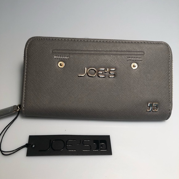 🆕 Joe’s Jeans Wallet in Gray - Picture 2 of 4